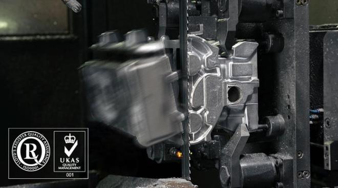 Pilov� p�s FUTURA PLUS s logem certifikace